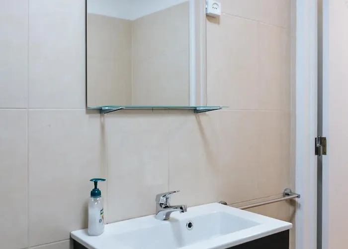 - Almirante Reis Ii Apartment *