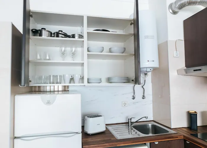 Apartment - Almirante Reis Ii